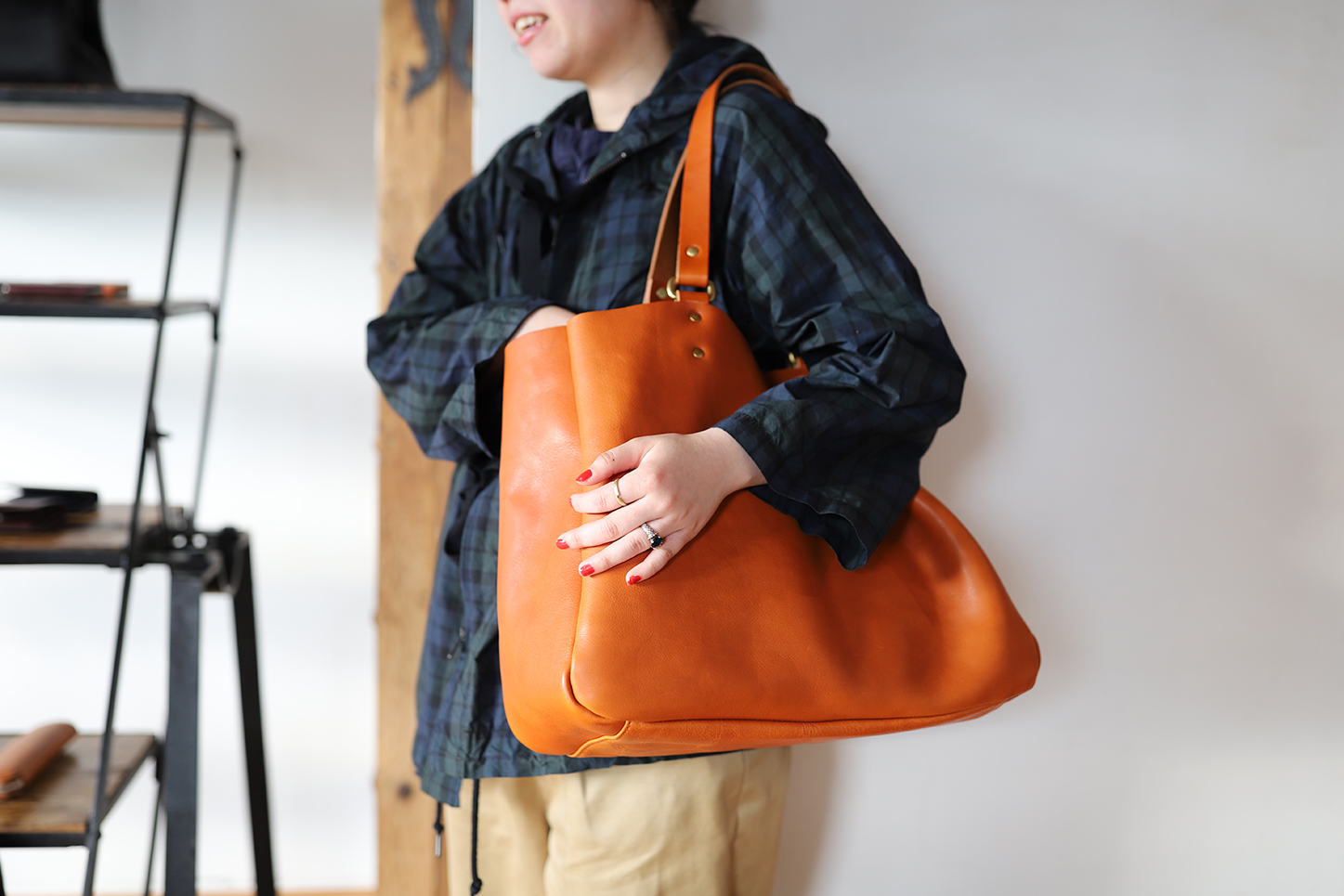 BONO TOTE 」 | SLOW - スロウ 公式サイト | 革製のバッグ、財布 等の ...