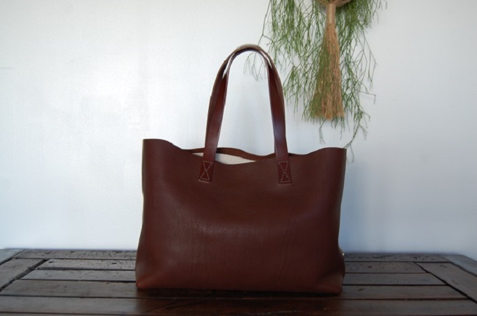 bono – zip tote bag- | SLOW - スロウ 公式サイト | 革製のバッグ ...