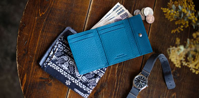 crispanil-trifold mini wallet-