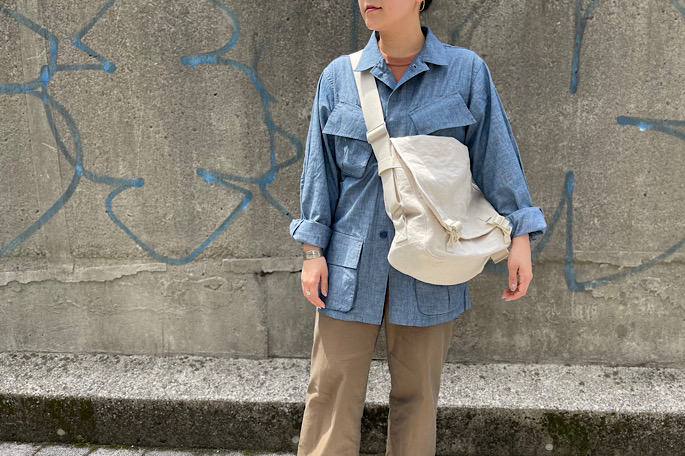 SLOW スロウ truck French army shoulder bag