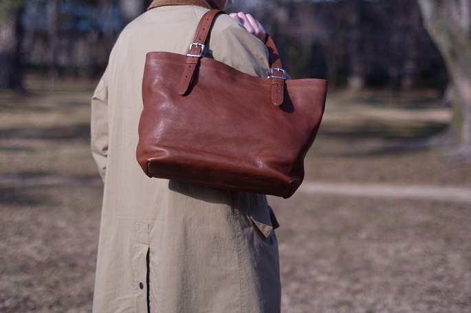 FINO Tote bag | SLOW - スロウ 公式サイト | 革製のバッグ、財布 等の